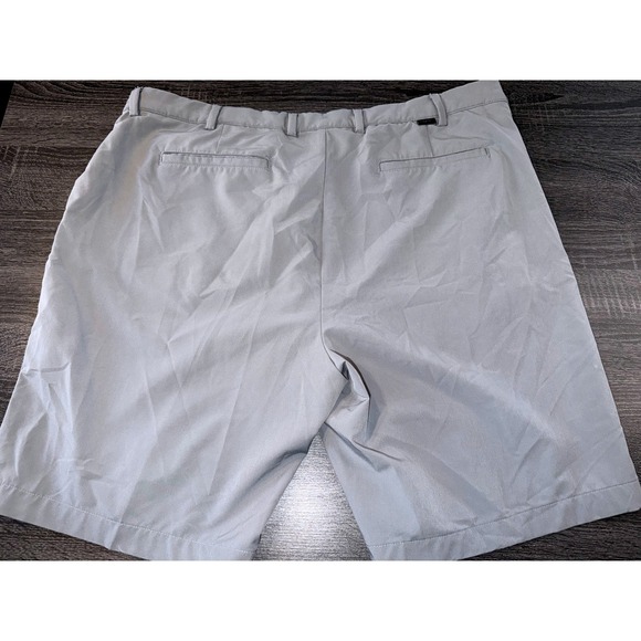 Greg Norman Golf Shorts Mens 40 Light Gray 9 Inseam Stretch Performance Summer - Picture 4 of 6